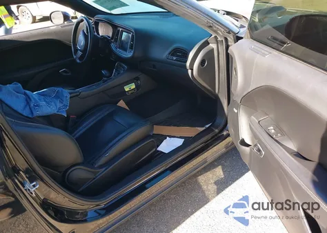 2017 Dodge Challenger R/T from USA, damaged, VIN 2C3CDZBT8HH545615